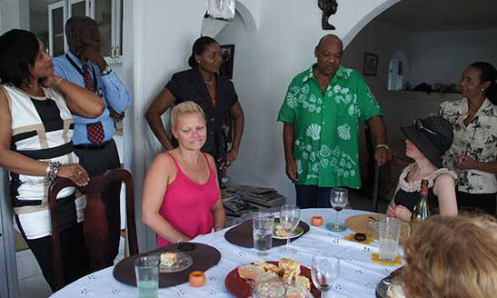 people-to-people-nassau-bahamas-locals