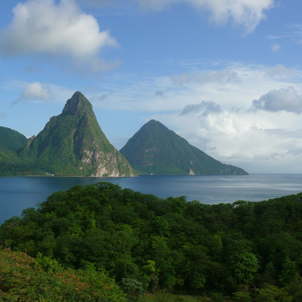 stlucia-caribbean-mountains-pitons-square
